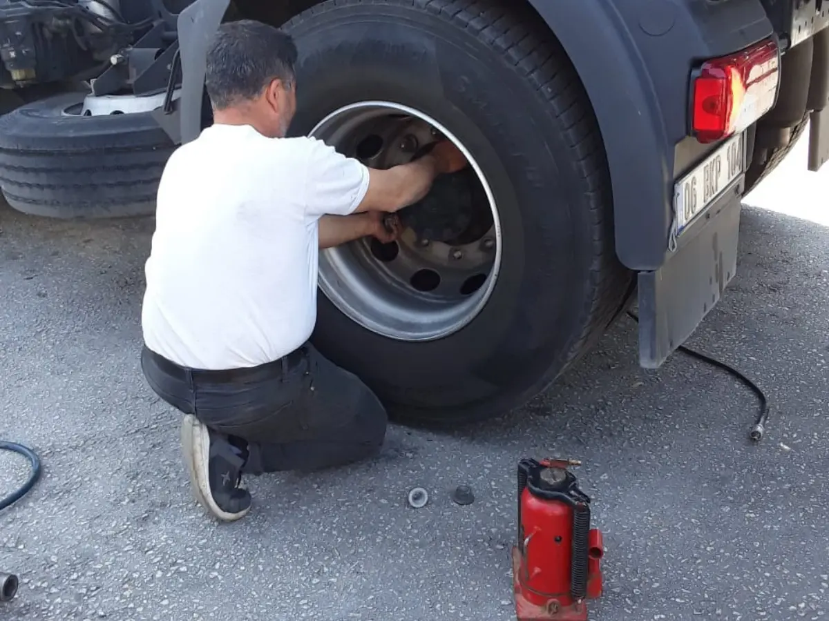 Nizip Oto Lastikçi